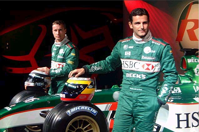 Jaguar R3 - Car with drivers